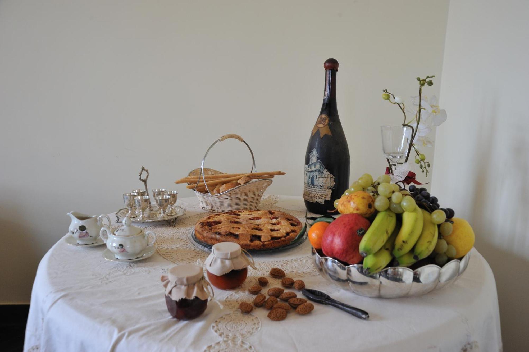 Villa Eugenia ไคโร มอนเตนอตเต ภายนอก รูปภาพ